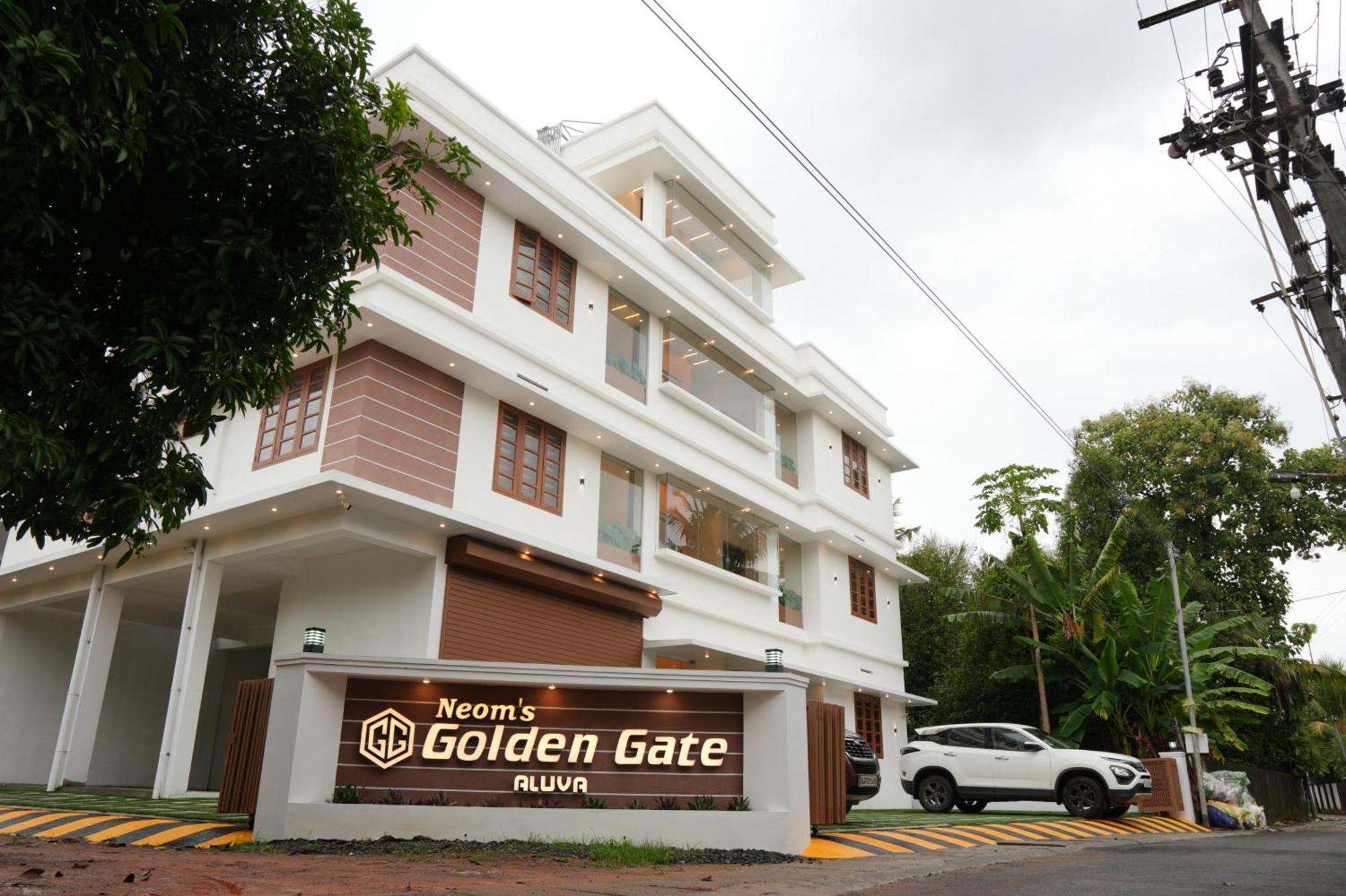 Neom'S Golden Gate Hotel Alwaye Ngoại thất bức ảnh